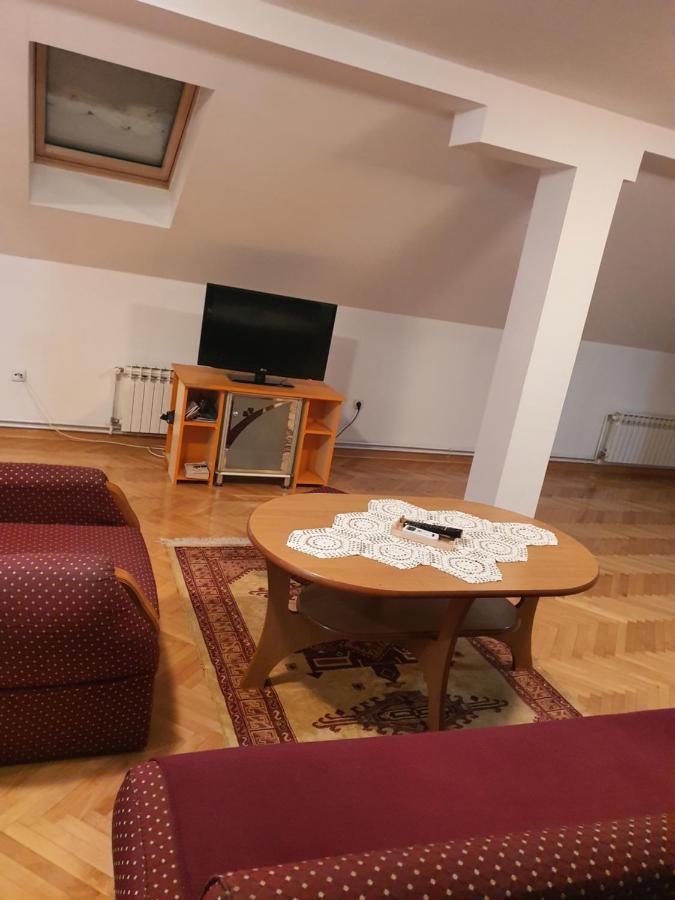 " Relax & Enjoy " Apartment Sarajevo Bagian luar foto