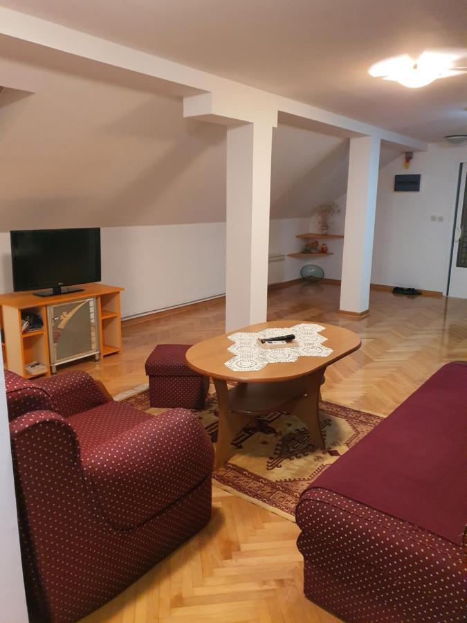 " Relax & Enjoy " Apartment Sarajevo Bagian luar foto