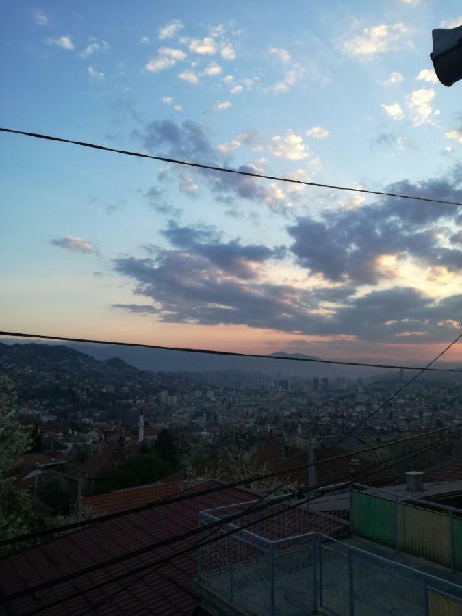 " Relax & Enjoy " Apartment Sarajevo Bagian luar foto