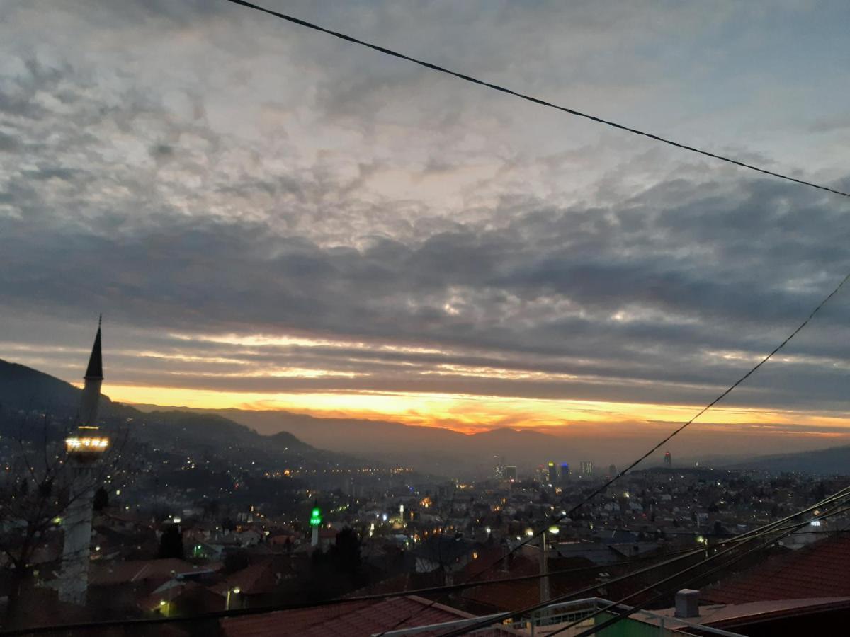 " Relax & Enjoy " Apartment Sarajevo Bagian luar foto